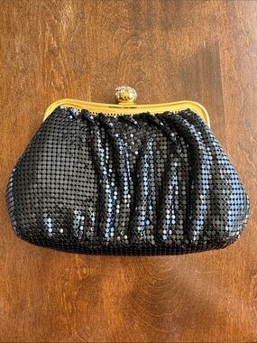 Elegant Vintage Black Sequin Evening Clutch with Gold Frame